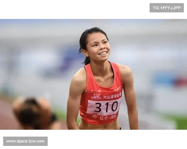 莫家蝶孔莹蓥北京站400米栏激战 获得女子亚军季军佳绩